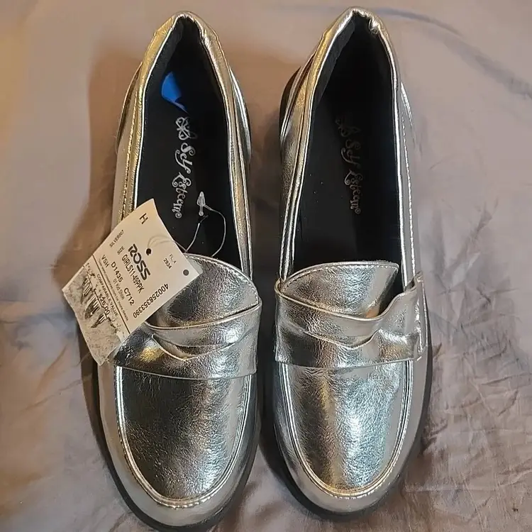 Girls Vtg Y2K Shiny Silver Loafer Shoes Chunky Platform Wedge Vegan Leather Sz 2