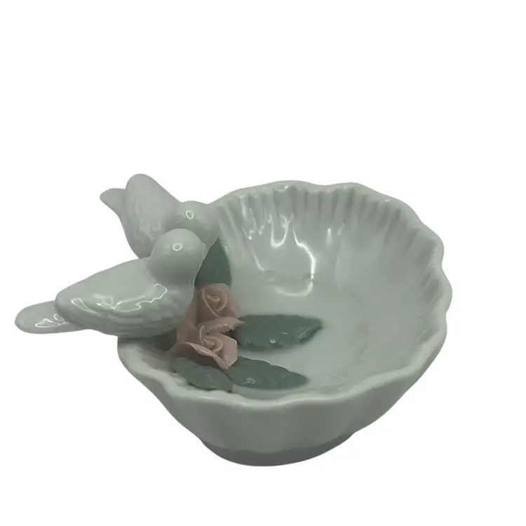 Capadimonte Porcelain Trinket Dish, 3.25” Wide And 2” High