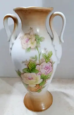 MCM Floral Vcagoo Vase