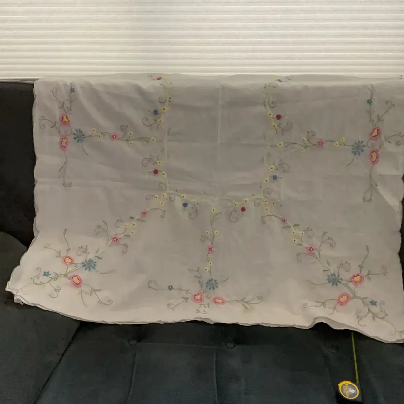 Machine Embroidered Tablecloth Runner