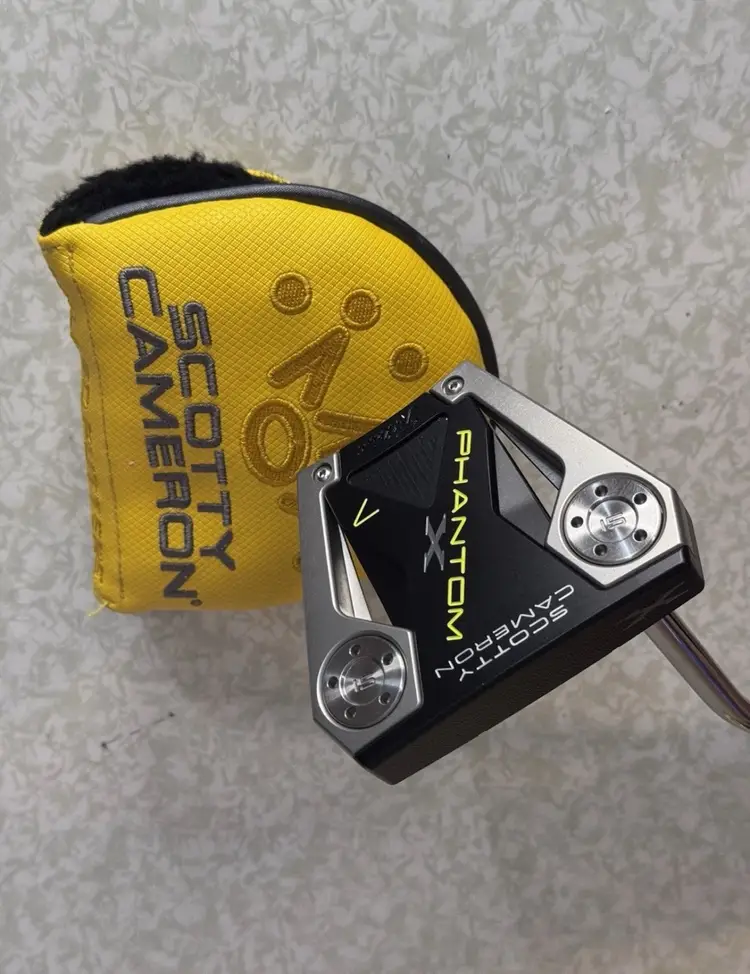 Left Handed Scotty Cameron 2021 Phantom X 7 34" Single-Bend Putter with Head Cover