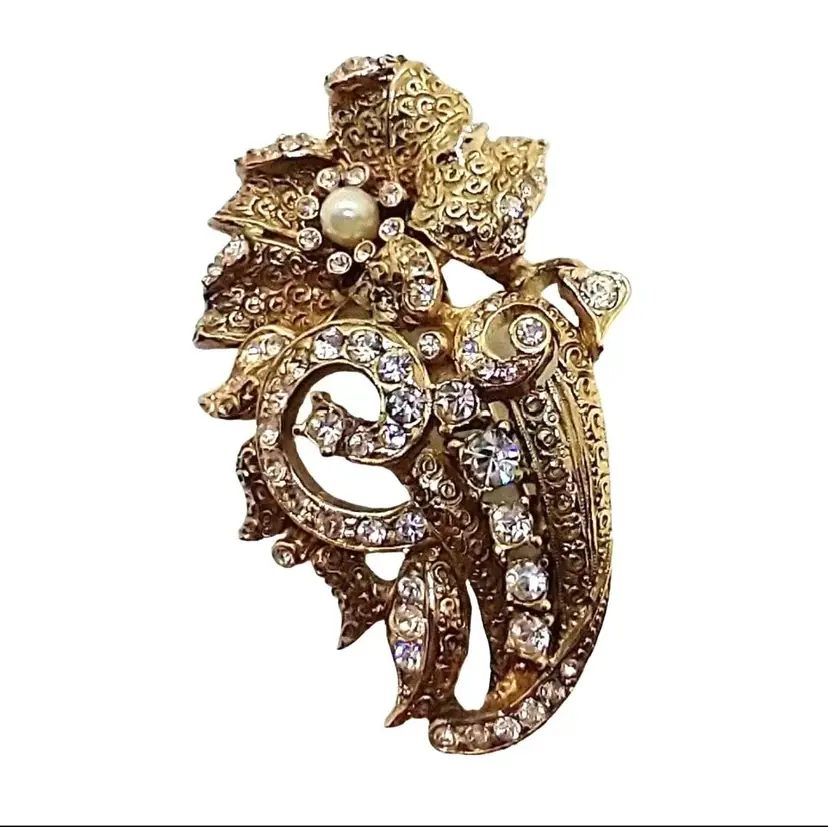 Vintage Hobe' Gold Rhinestone and Pearl Brooch