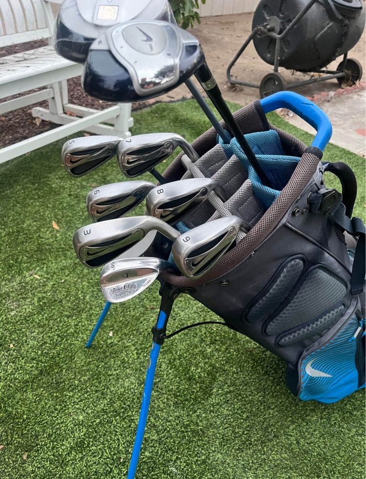 Golf clubs set Nike slingshot