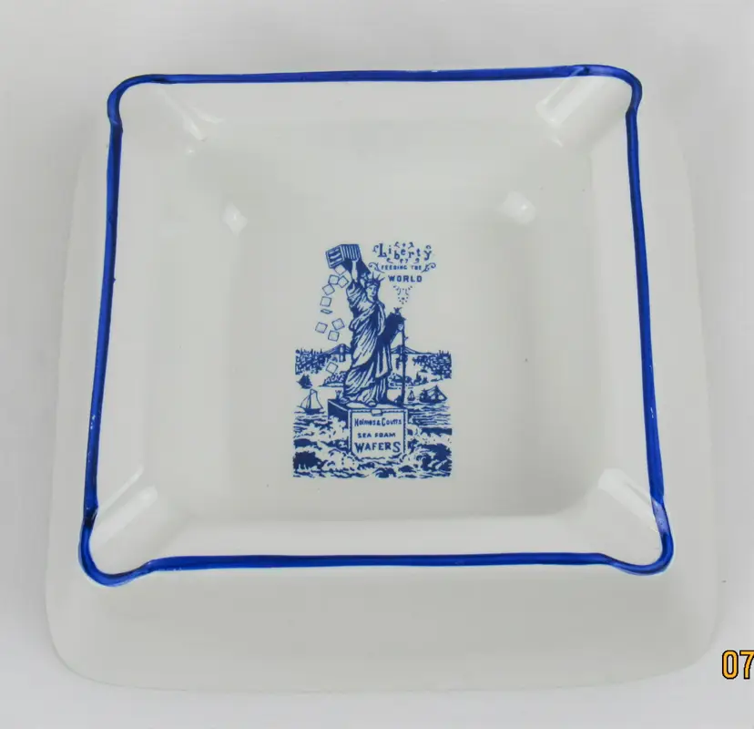 1900s Ashtray Holmes & Coutts Seafoam Wafers Vintage Statue of Liberty England 7.5"