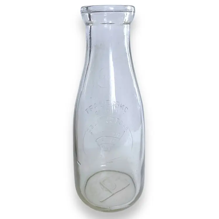 Peshtigo Dairy Co Vintage One Quart Milk Bottle