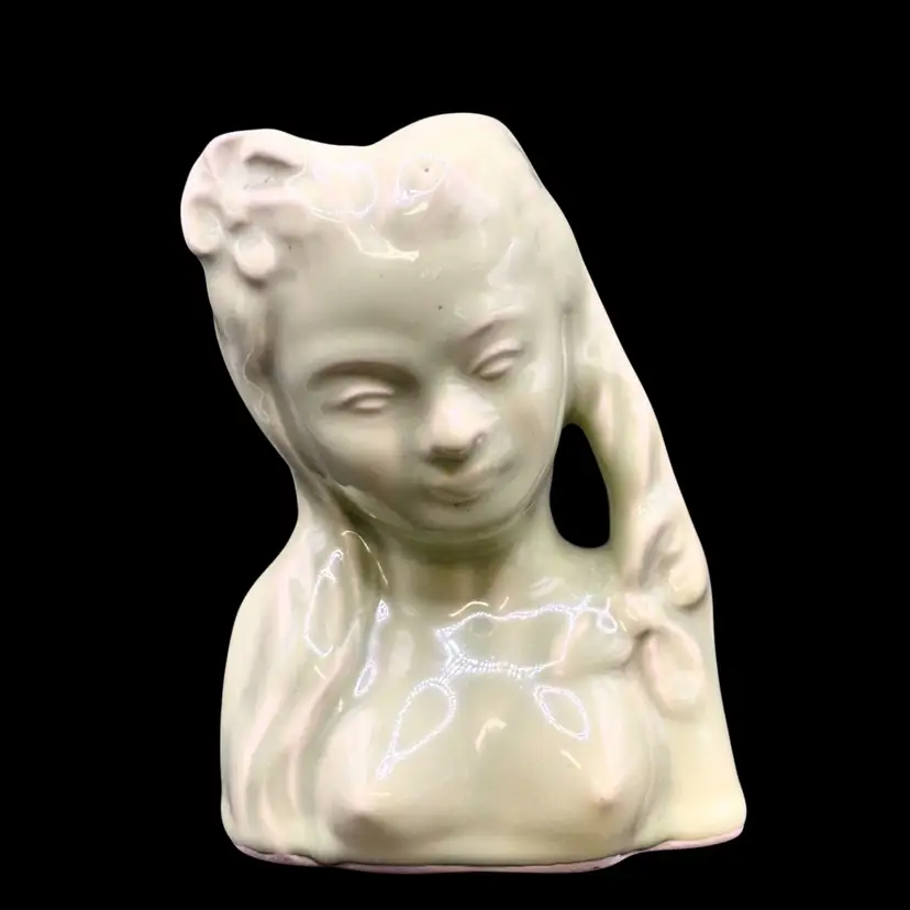 Vintage Tropical Green Lady Head Vase 5.25”