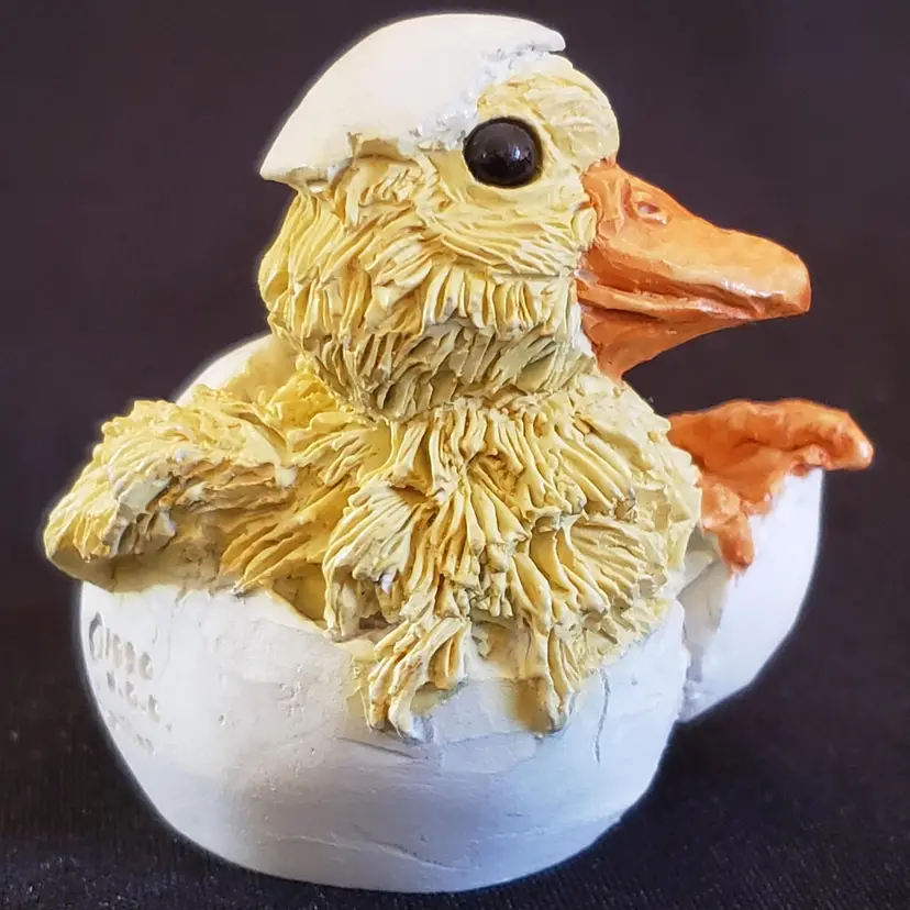 Figurine Easter Spring Duckling Hatching From Egg Stone Critter Littles Vintage