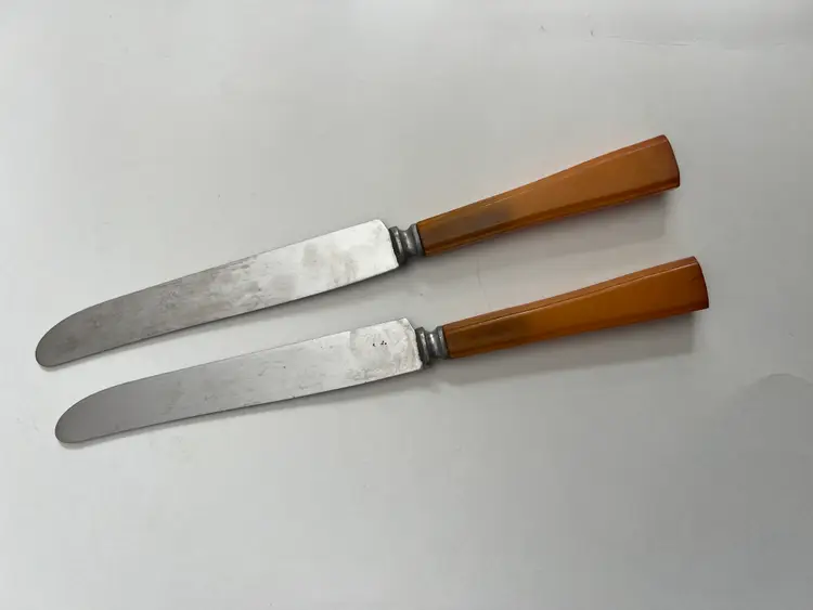Vintage Butterscotch Bakelite Voos Flatware. Yellow Handles Stainless Blade. Knives Silverware