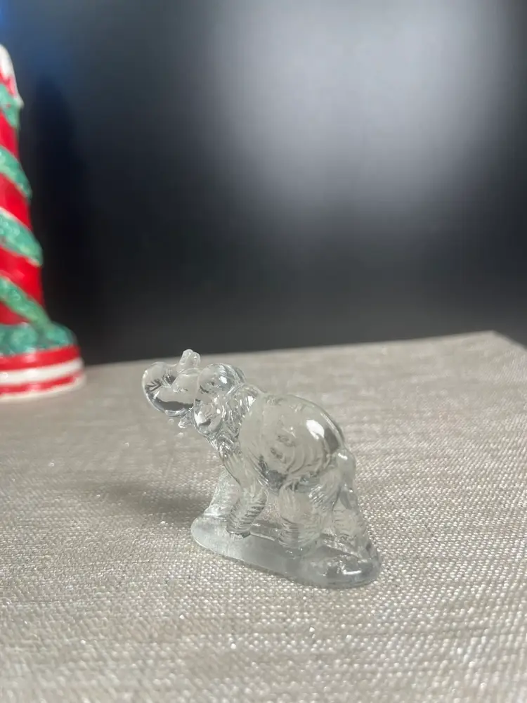 Mini Clear Textured Glass Elephant Paperweight