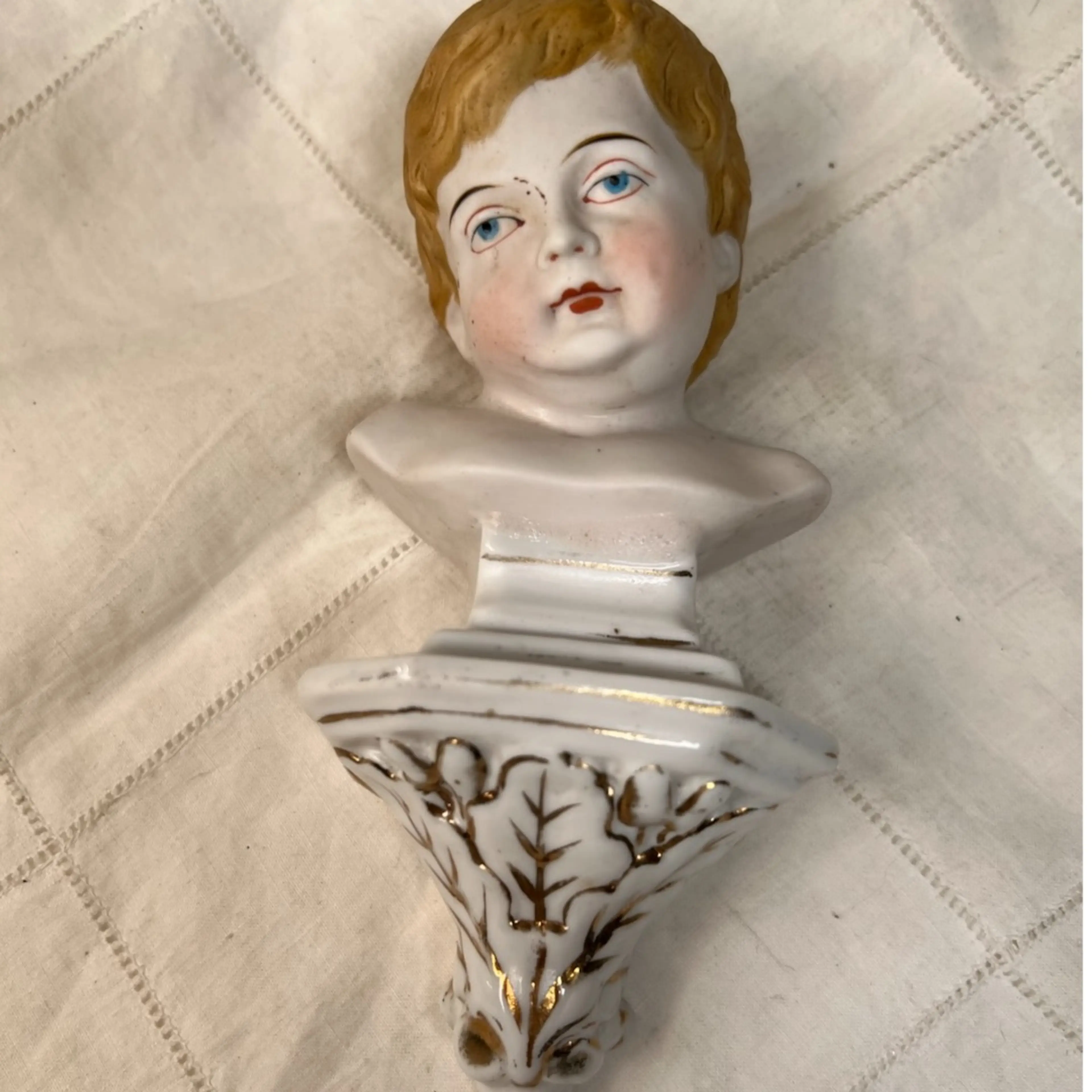 Image 1 of 7