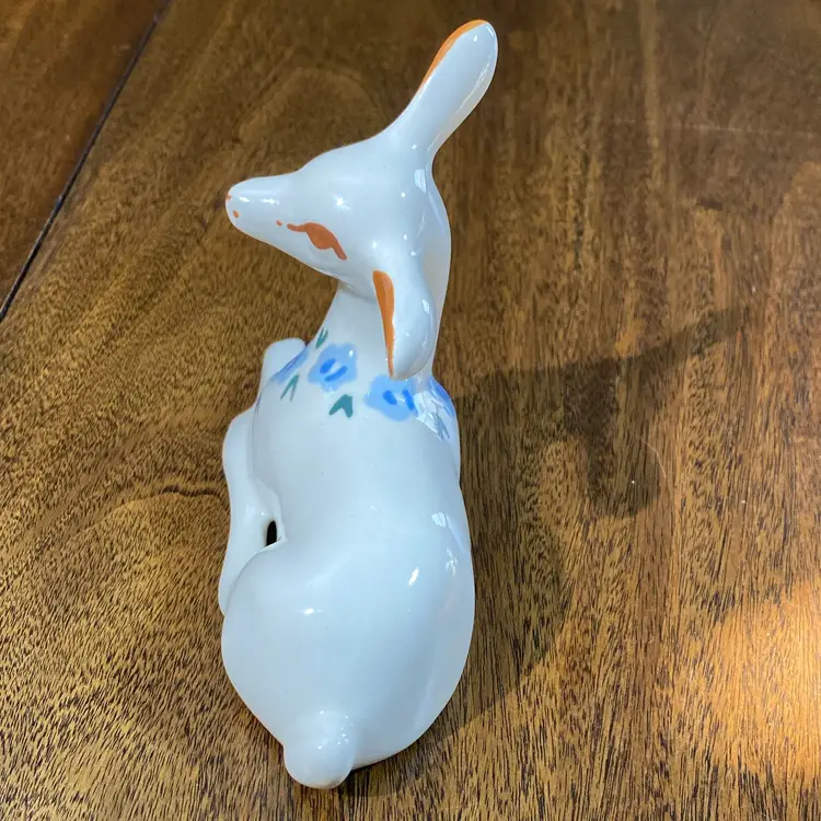 VTG Hand Painted White Deer Figurine