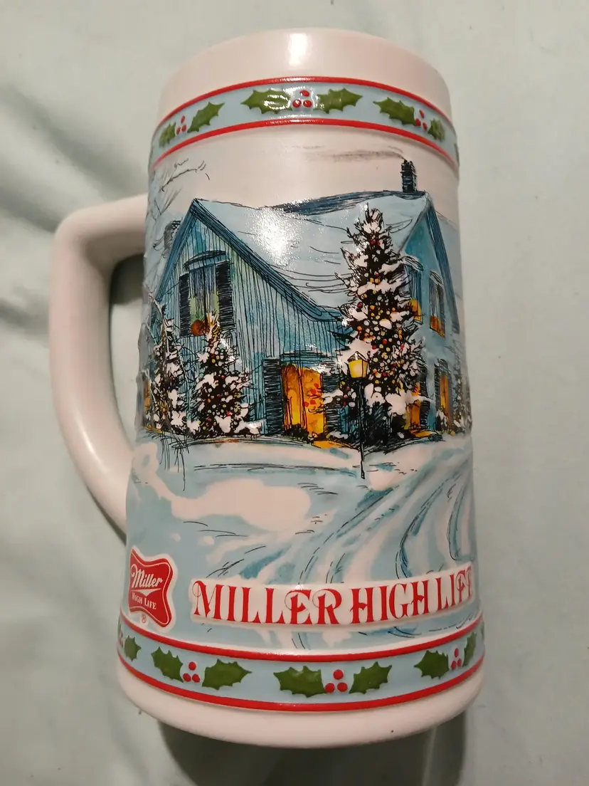Miller Ĥigh Life Christmas Tankard.