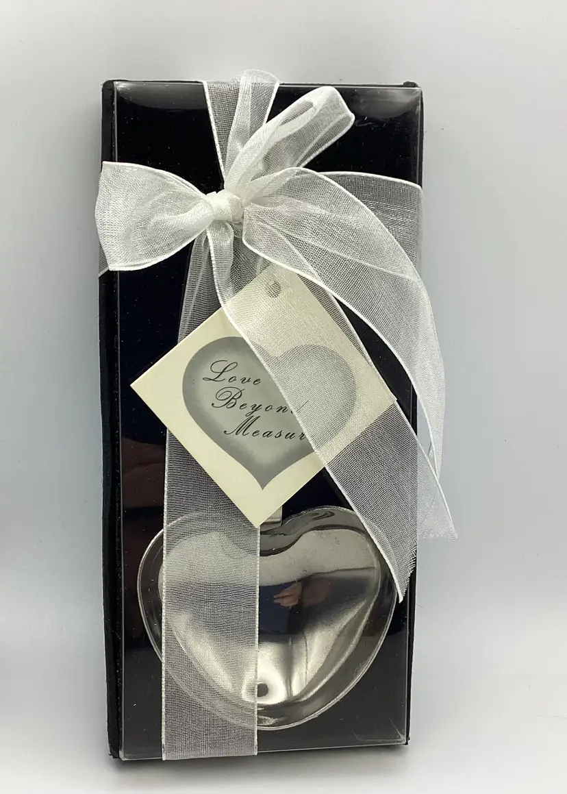 Boxed with Bow, Love Beyond Measure Heart Spoon, Engraved with A Heap of Love on the handle
