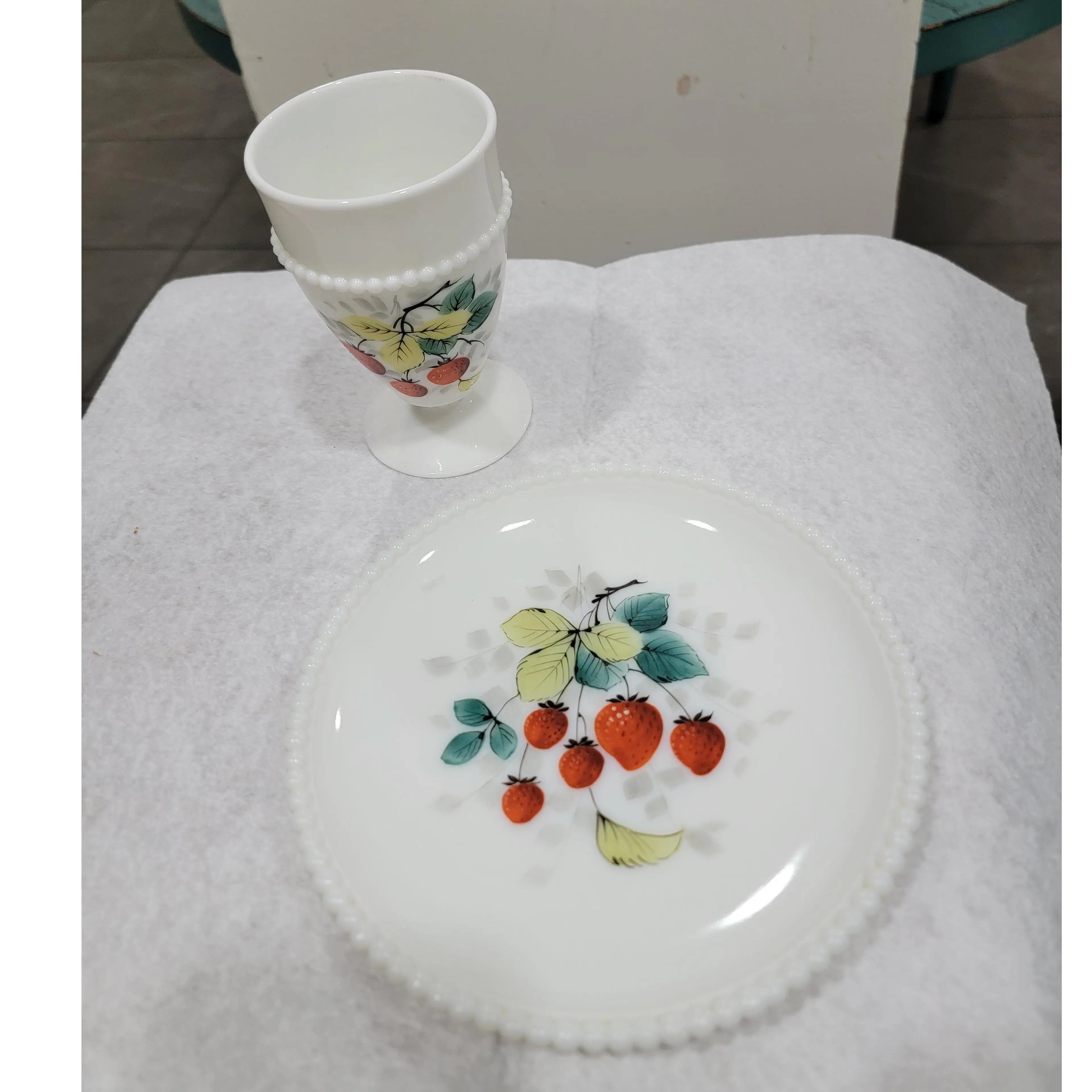 Image 2 of 2