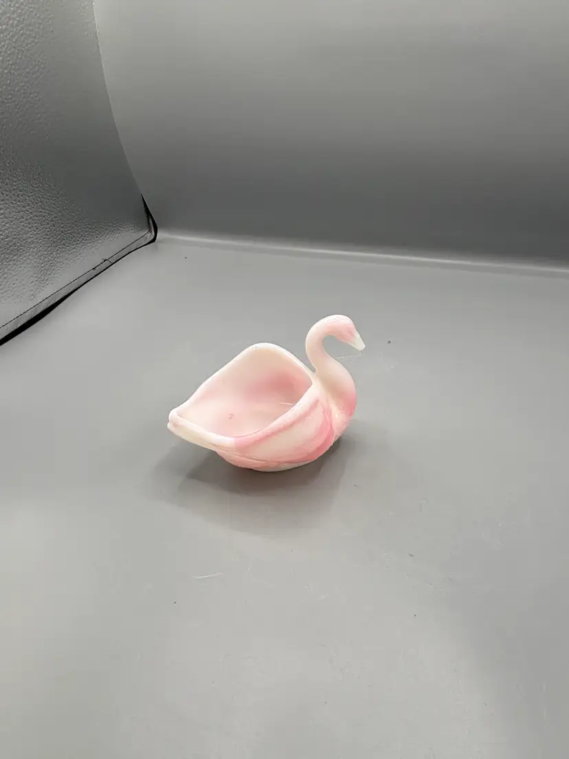 Vintage Fenton Rosaline glass Swan trinket dish