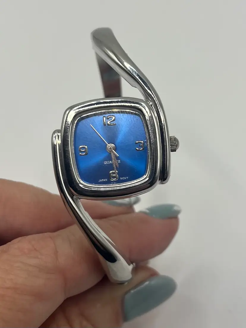 Silver Tone Blue Faced Ladies Wristwatch