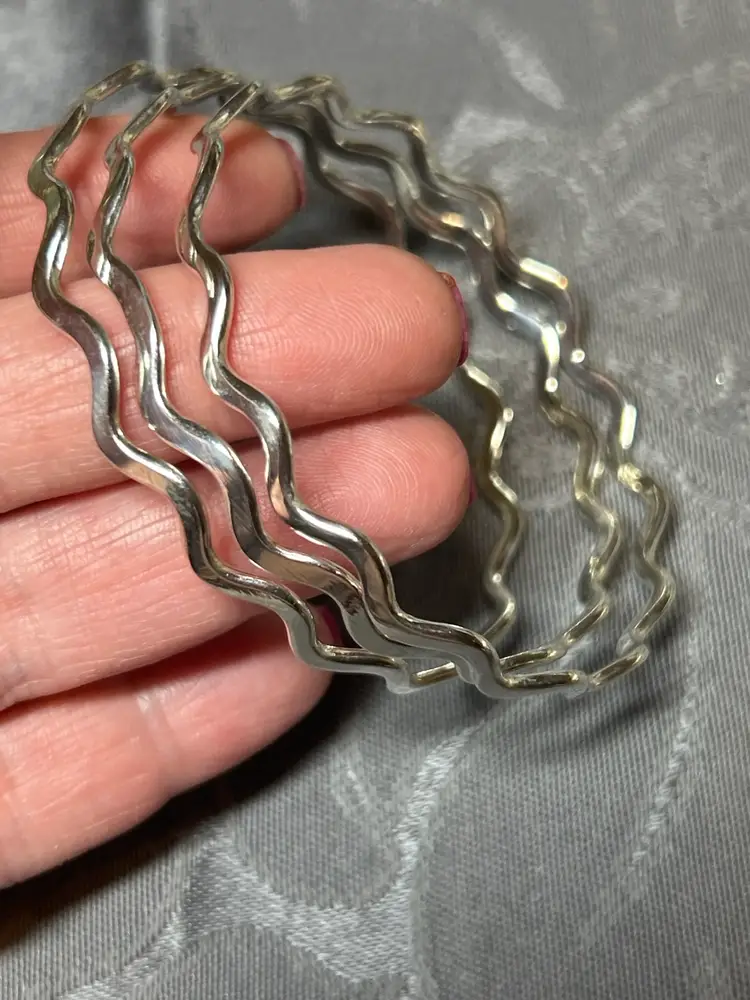 Set of 3 Vintage Sterling Silver Wavy Stackable Bangles – Modernist Ripple Design, 925 Marked, Slip-On Bracelets, 27g Total Weight 2 1/2 Inch