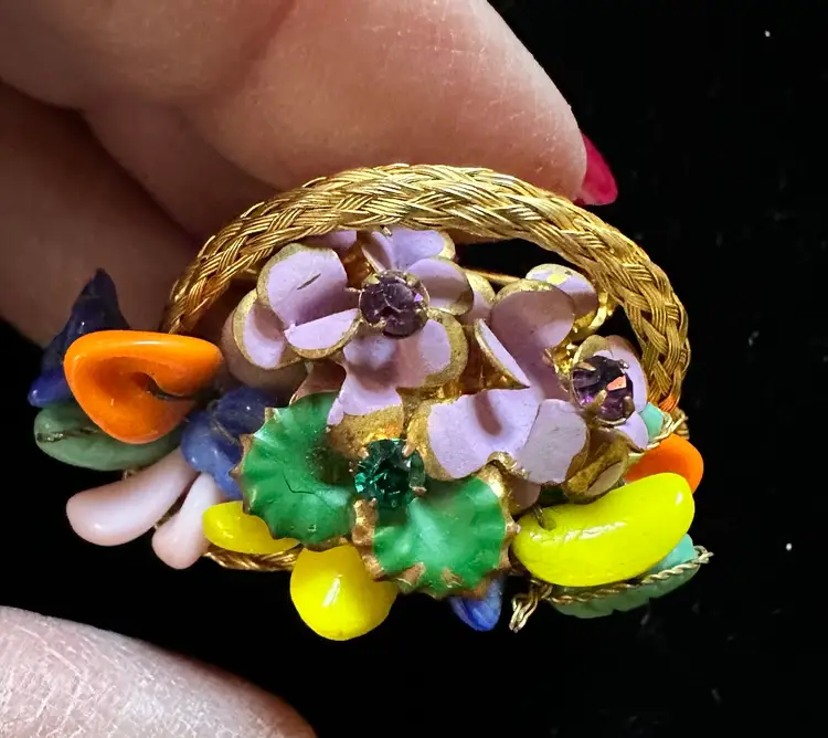 Vintage Flower Basket Brooch Woven Wire & Molded Glass Beads