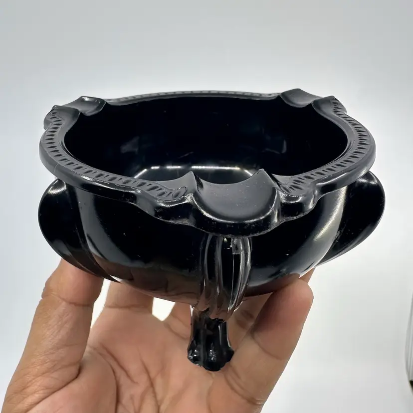 Black Amythyst 1920s Art Deco 3 Legged Ashtray/Bowl