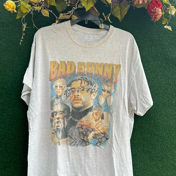 Bad Bunny, Light Gray T-Shirt.