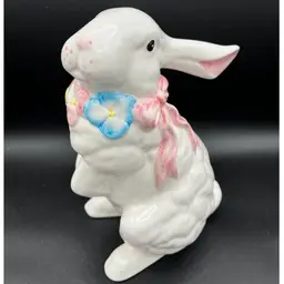 Adorable Palm Tree Big Easter Bunny