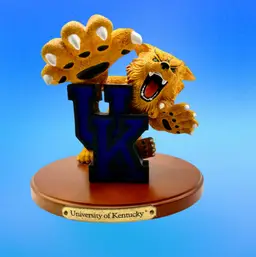 VTG University of Kentucky UK Wildcat Collegiate Collectables Limited Series 5” Statue Figure