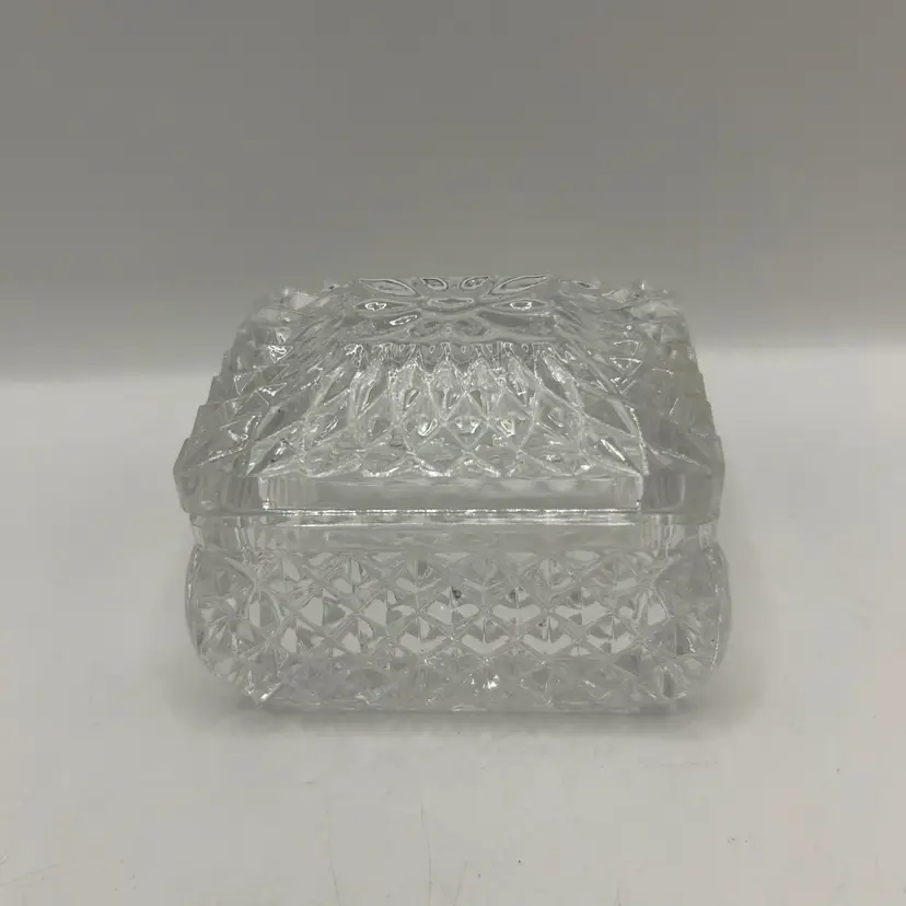 Crystal Trinket Box 2 1/4x 2 3/4