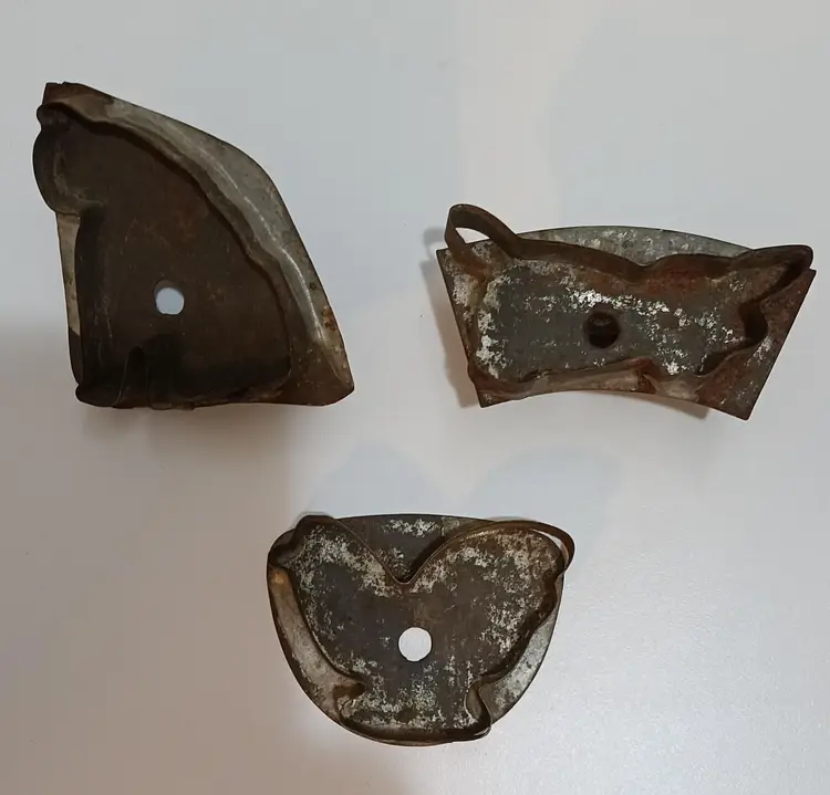 Vintage Tin Cookie Cutters; Set Of 3; Bunny, Cat, Hen