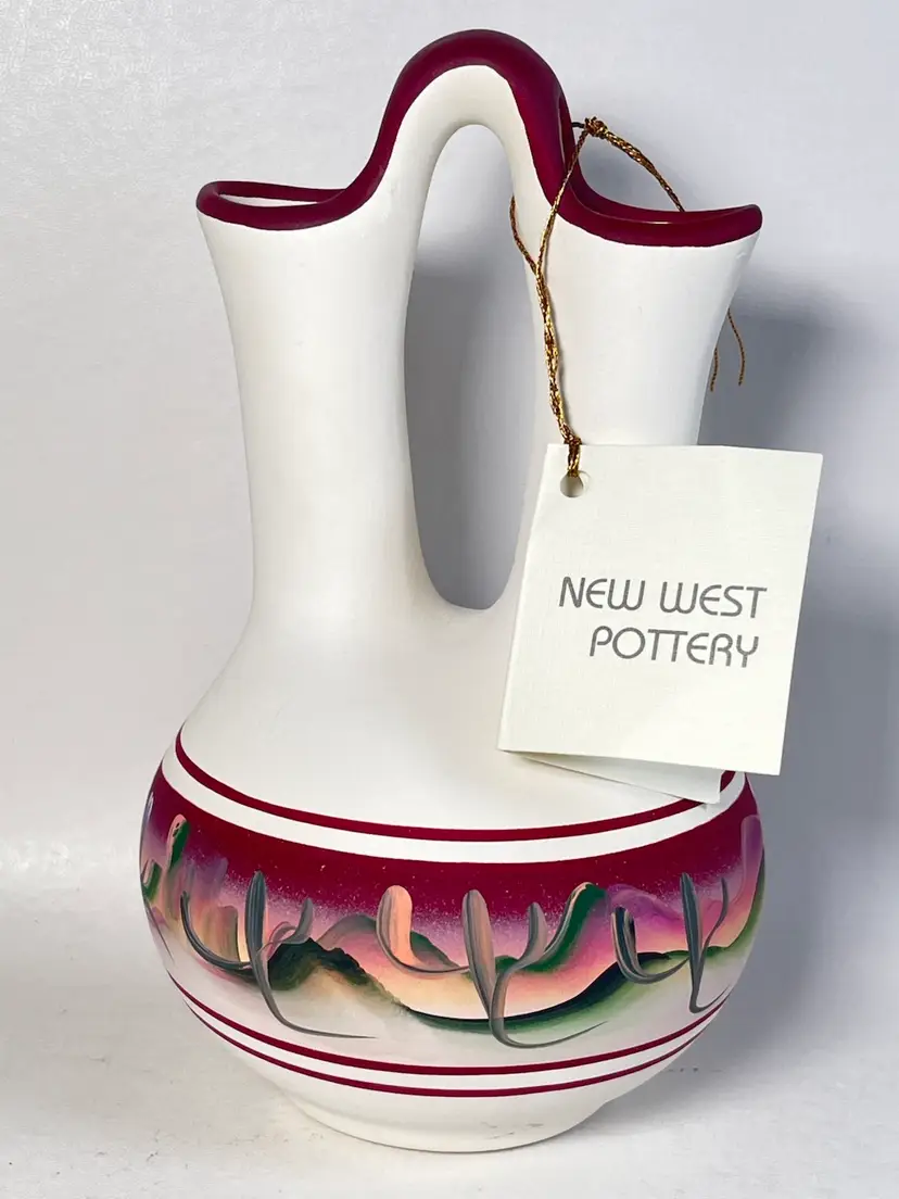 New West Native American Pottery Navajo Handpainted Wedding Vase Signed 7”