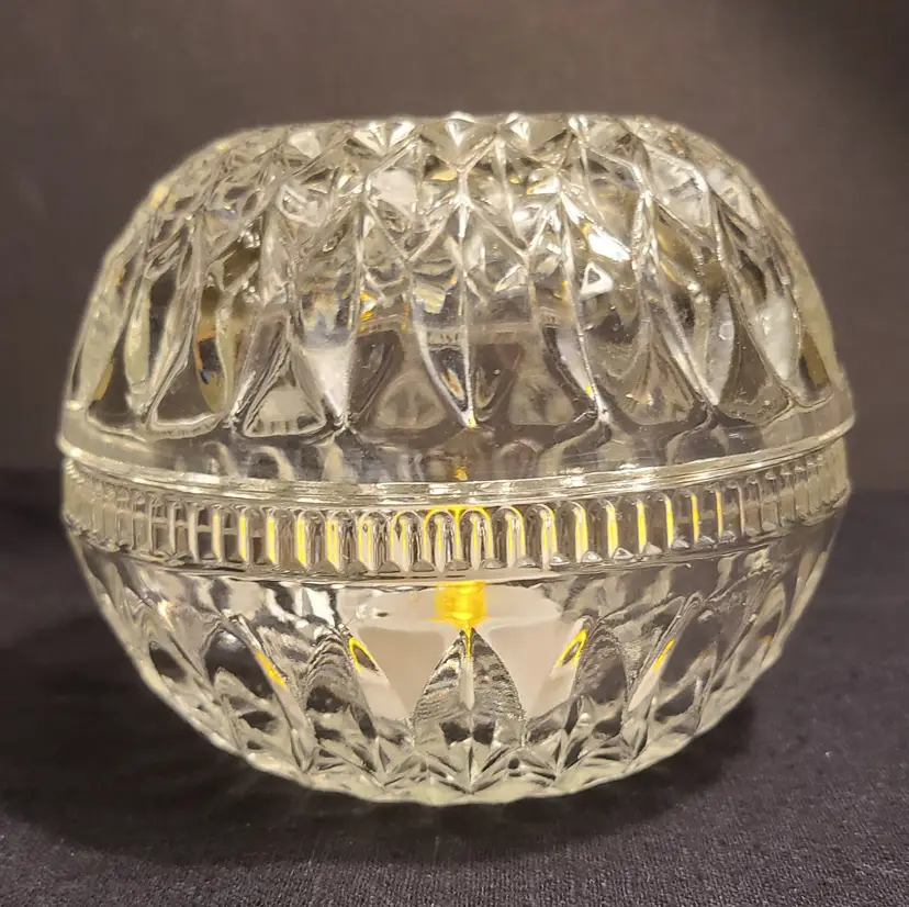 MCM Vintage Diamond Cut Indiana Glass Mt Vernon Clear Fairy Lamp