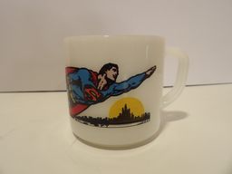 *+ Vintage 1971 SUPERMAN Coffee Mug Federal Milk Glass Cup DC Comics 8oz