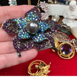 Star Brooch