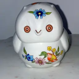 Owl With Florals Trinket Box! 4” Long x 3” Wide x 3 1/2” Tall! 1 Tiny Chip On End Of Tail! See Pic!