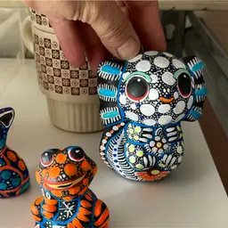 Ana The Glowing Ajolote