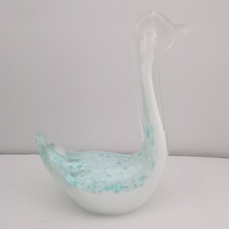 Speckled swan paperweight