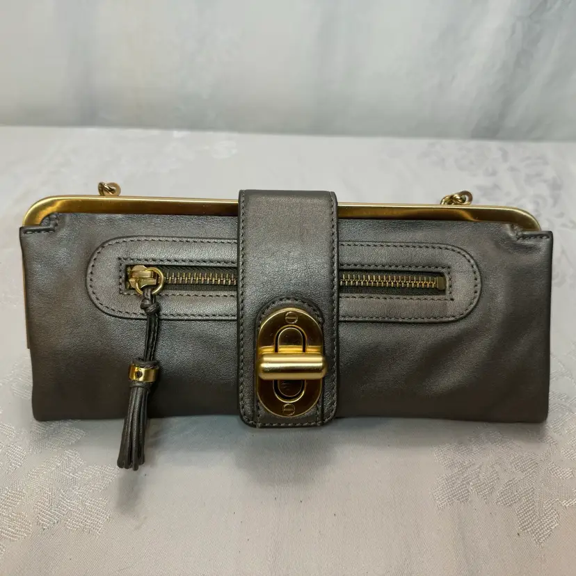 B Makowsky Leather Shoulder Hand Bag Gold Chain Strap