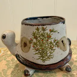 CA Train: Counterpoint SF Turtle Planter