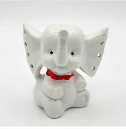 Kitschy Elephant Figurine Earring & Ring Holder Figurine