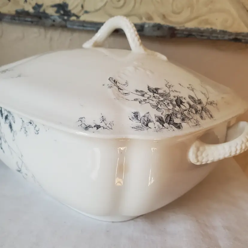 Antique English Transferware Tureen Powell, Bishop, & Stonier