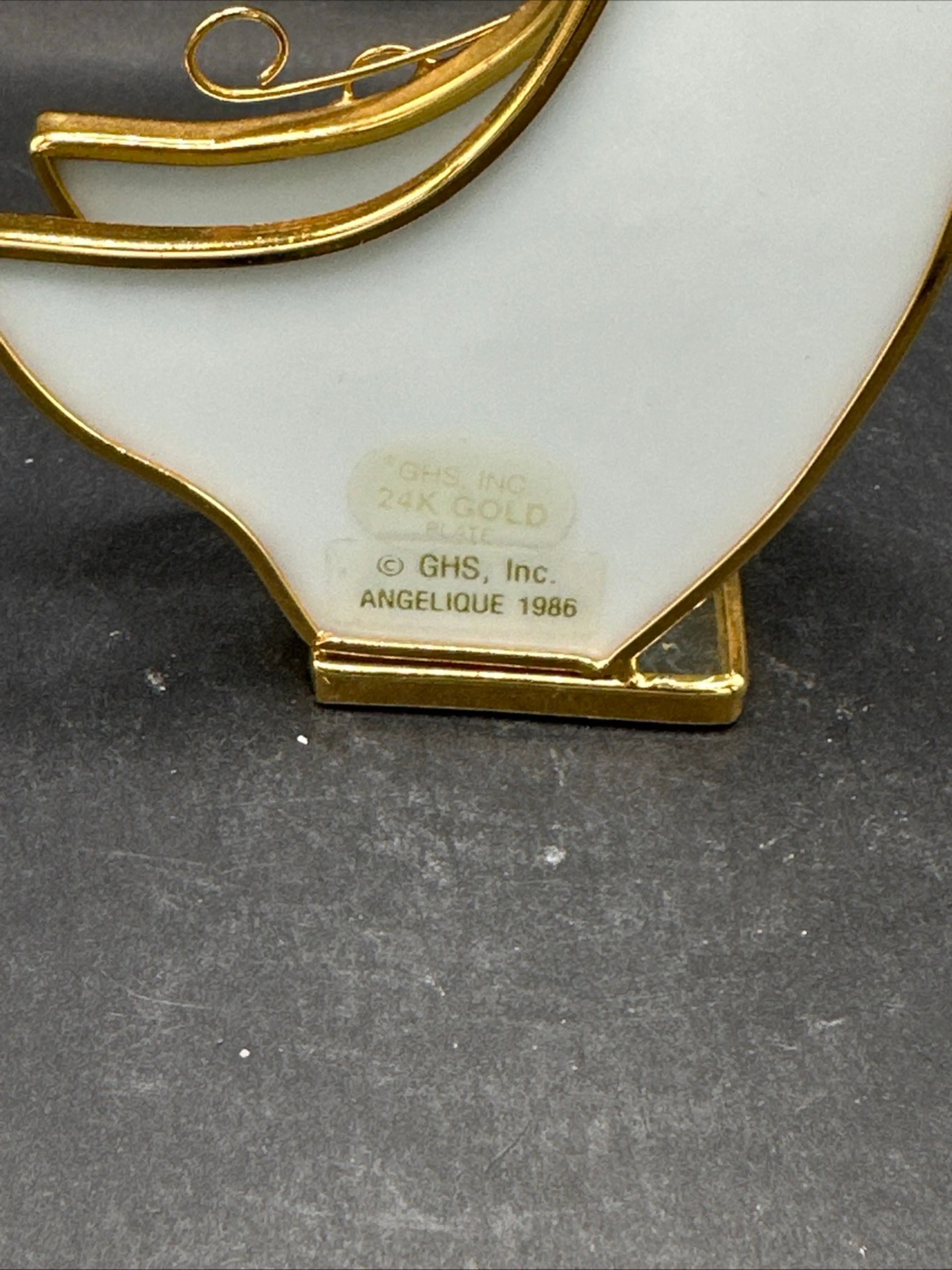Image 4 of 5