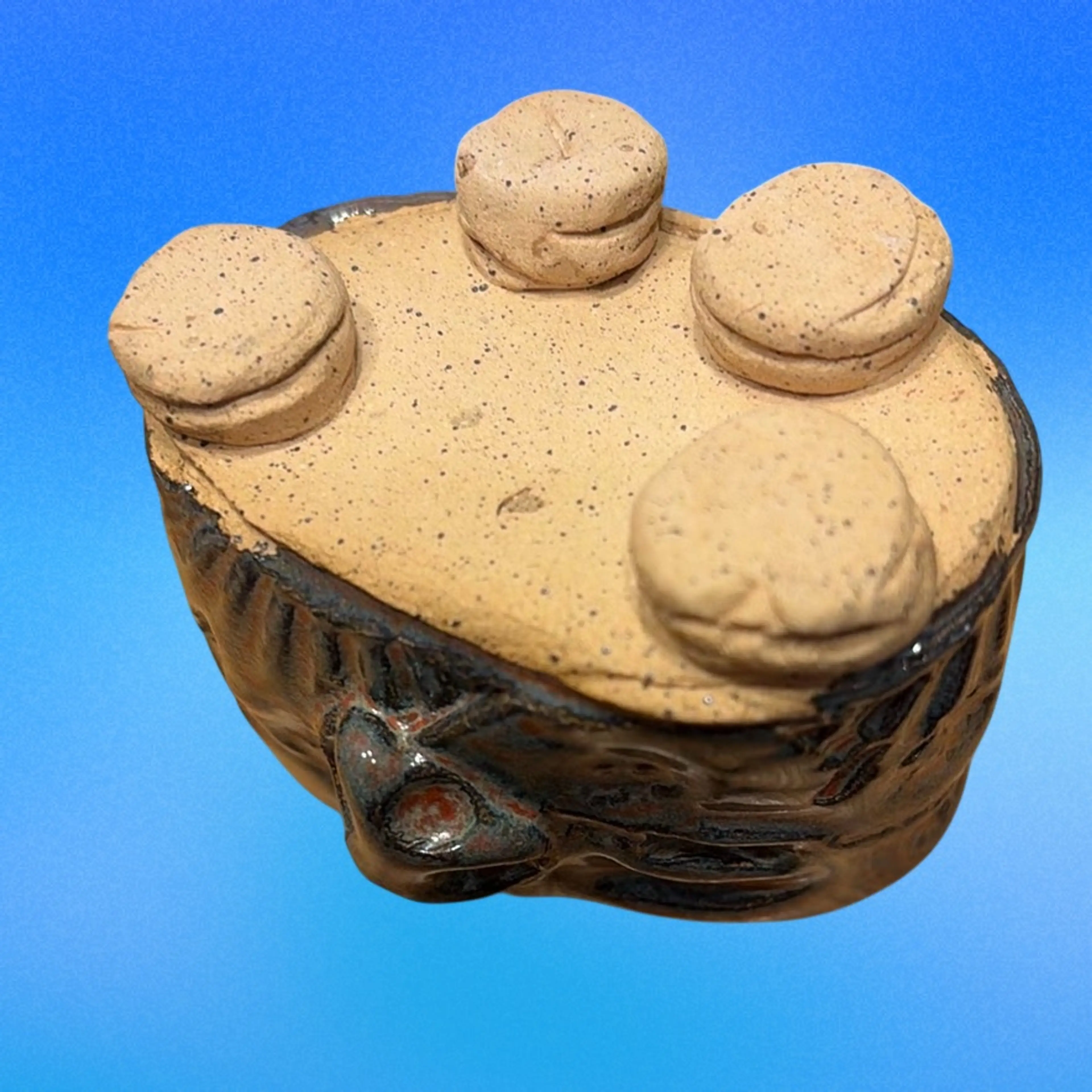 Image 3 of 3