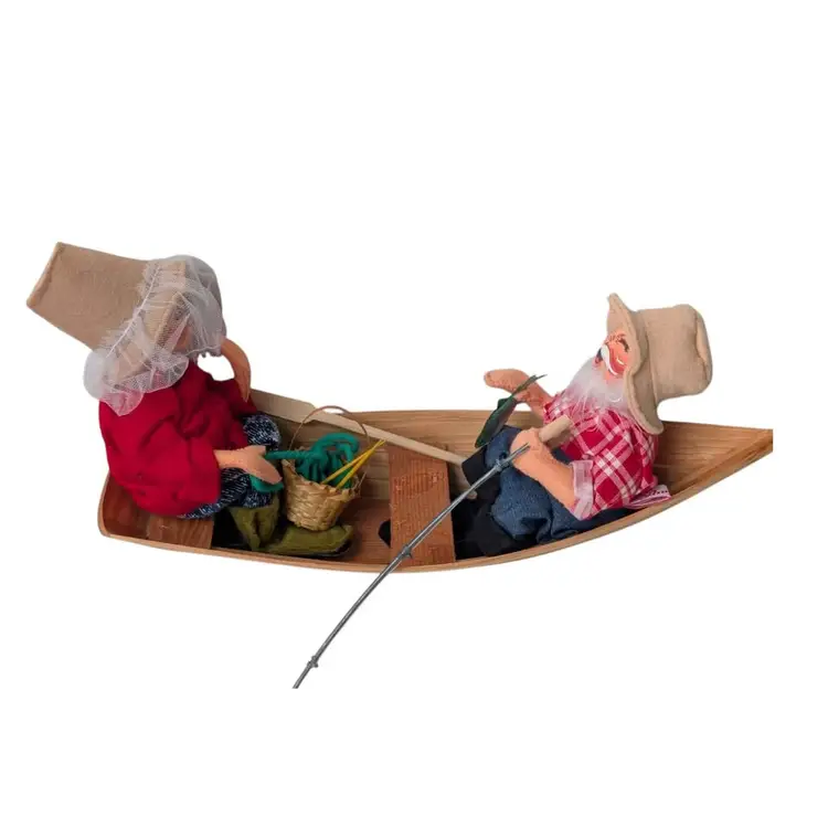 Vintage 1992 Annalee Mr. & Mrs. Claus fishing in a canoe w/tags