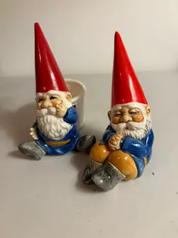 RARE Gnome Figurines Salt Cellar And Pepper Shaker Vintage Unieboek Gnomes Set