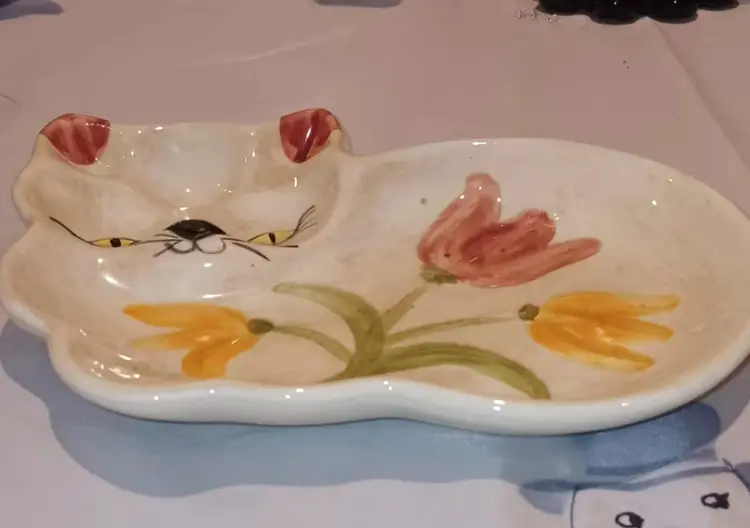 Vintage Los Angeles Potteries Cat Trinket Dish