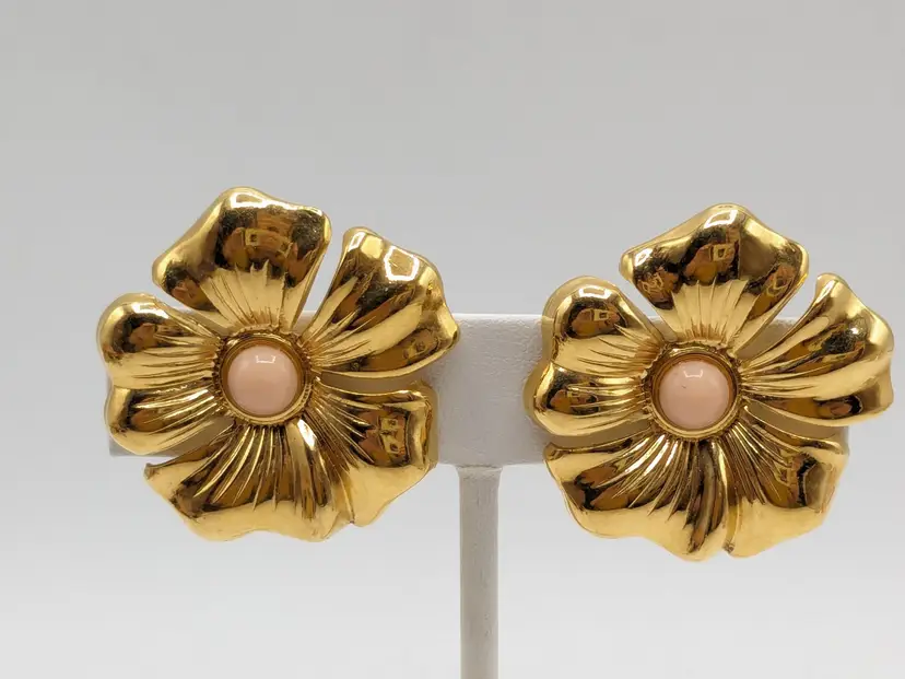 Gold Tone Flower Clip On Earrings