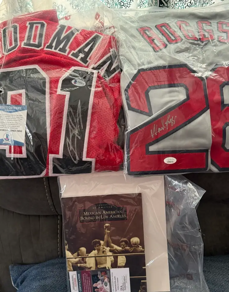 Certified Autographed Memorabilia along with Baseball & Football Singles
