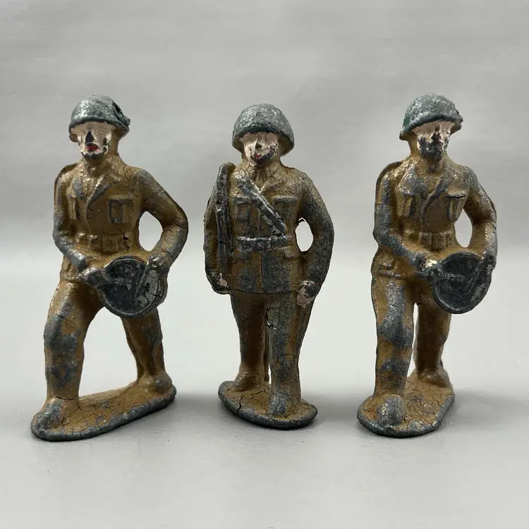 Vintage Metal Toy Army Men 3.5" AS IS Military Collectible Soldiers