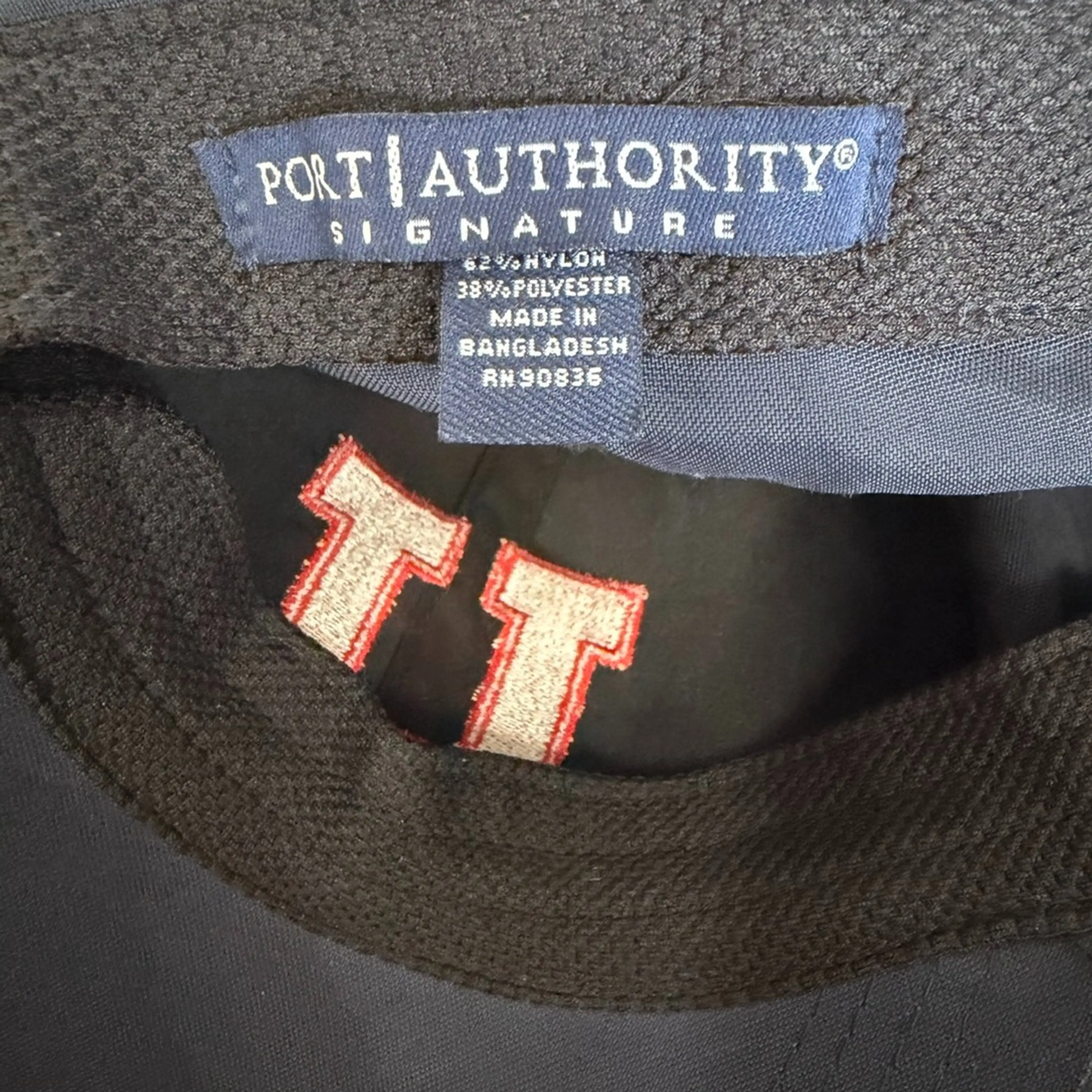 Image 4 of 6