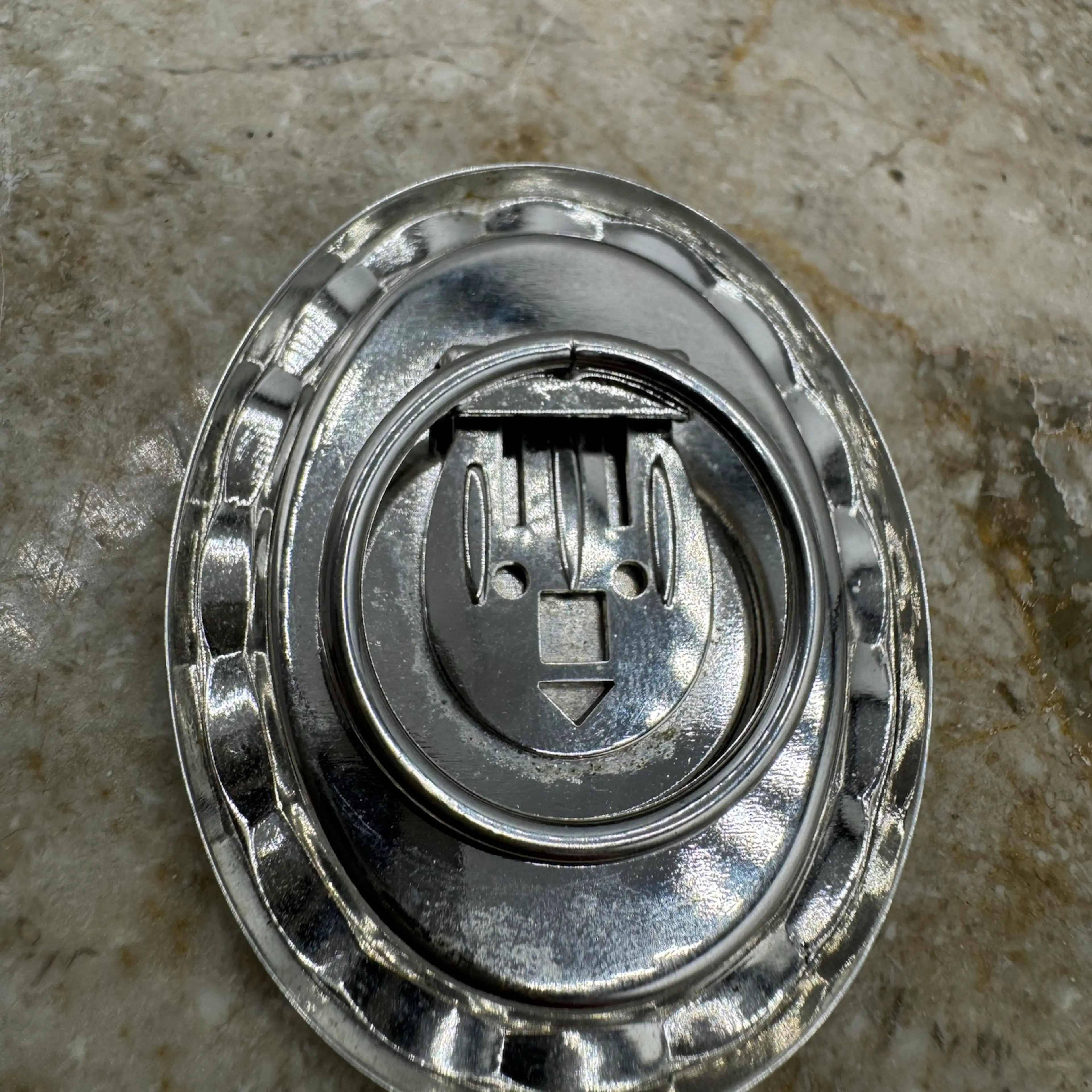 Image 2 of 3