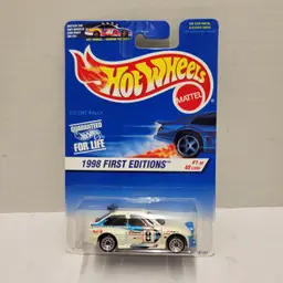 Hot Wheels 1998 First Editions Escort Rally